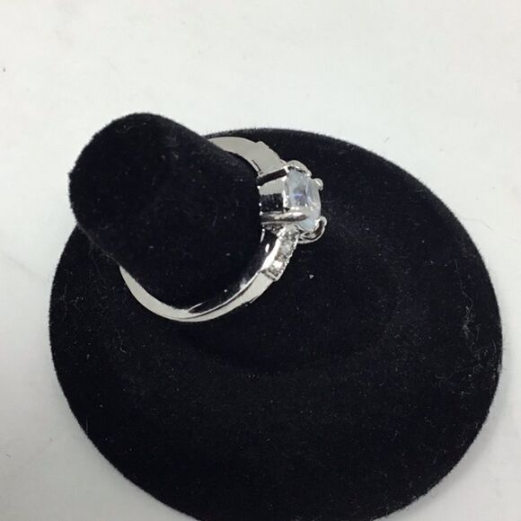 3/4 Carat Round Cut CZ 4-Prong Engagement Ring H15 - Picture 6 of 7